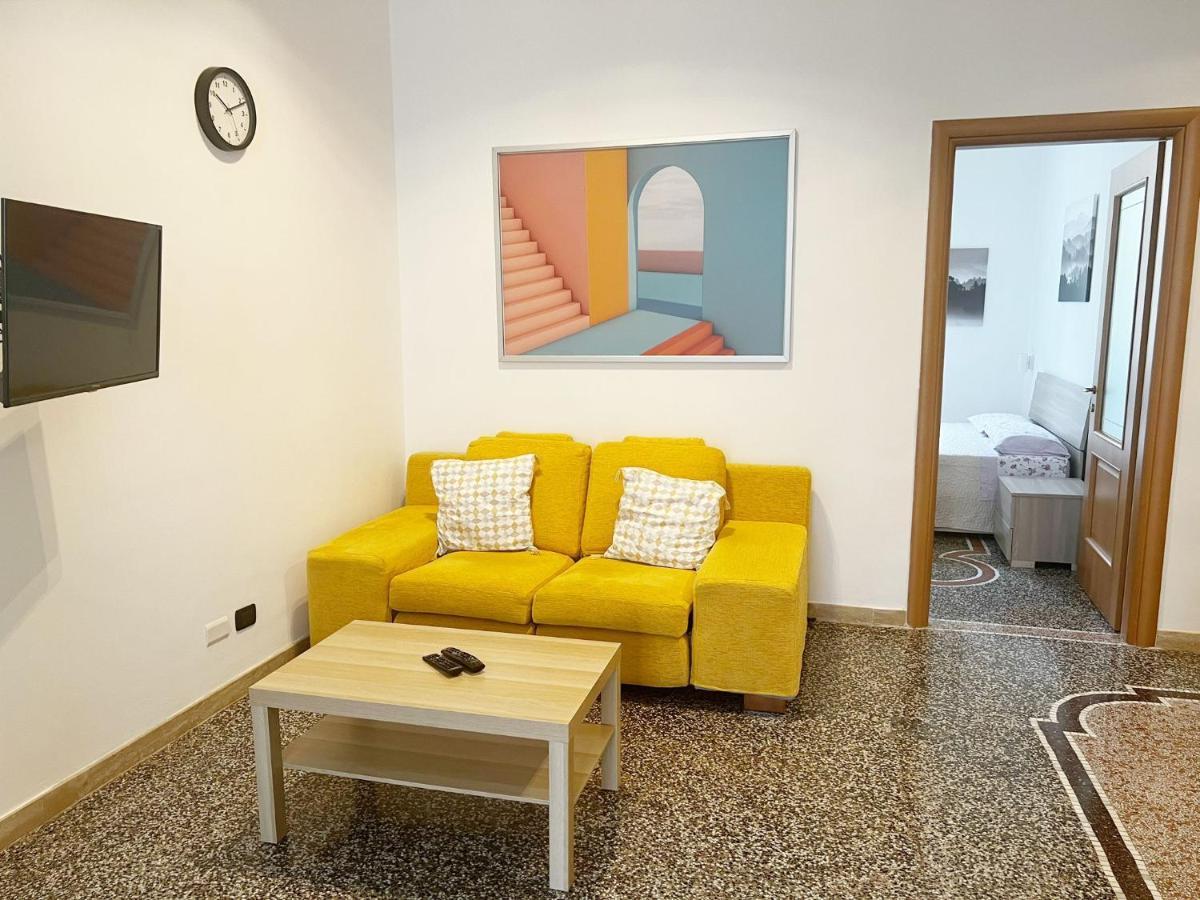 Appartamento Kello'S House Savona Esterno foto
